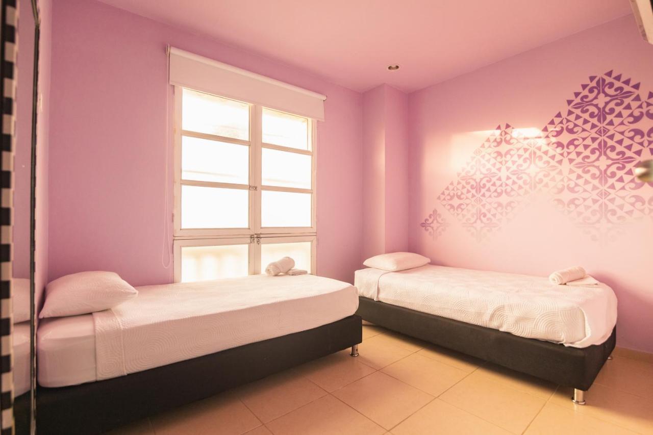 San Felicin Hostel Cartagène Extérieur photo